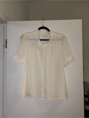Aritzia Wilfred Cream Short Puff-Sleeve Button Blouse
